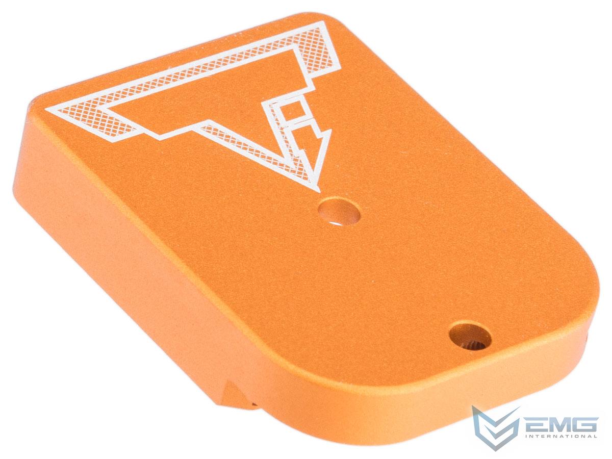 EMG / TTI Combat Master Magazine Base Plate for Hi-CAPA Gas Magazines (Model: Charging Port / Gold)