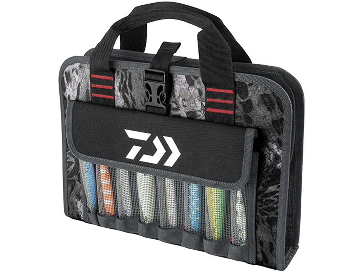 Daiwa D-Vec Tackle Binder - Medium