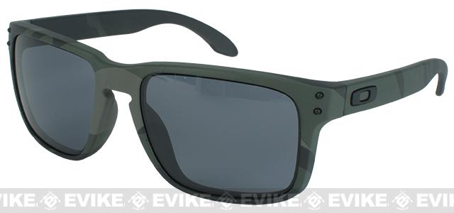 oakley black camo sunglasses