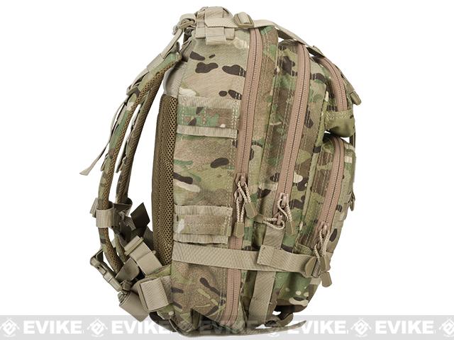 Condor Compact Assault Pack w/ Hydration Compartment (Color: Multicam ...