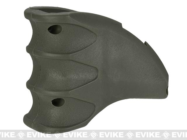 Bravo Polymer Ergo Magazine Well Grip for Airsoft M4 Forged Styled Receivers (Color: OD Green)