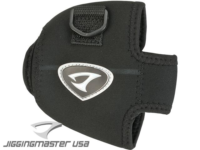Jigging Master Neoprene Casting / Conventional Reel Cover Pouch