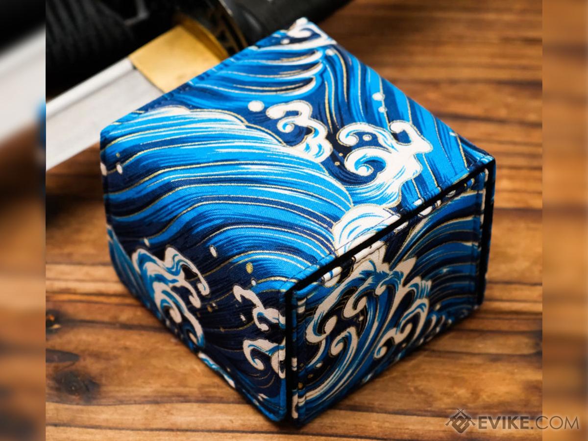 KakapopoTCG The Geisha Deckimono Playing Card Deck Box (Color: Winter Waves)