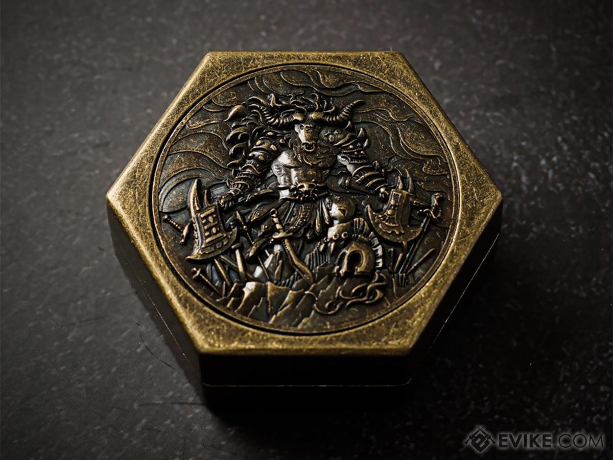 KakapopoTCG Metal Dice Box (Model: Minotaur's Nest / Tarnished Bronze)