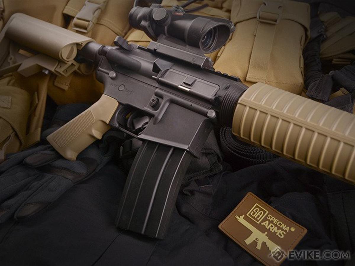 Rélique AEG airsoft Fusil M4 marine Specna Arms camo - calibre 6mm