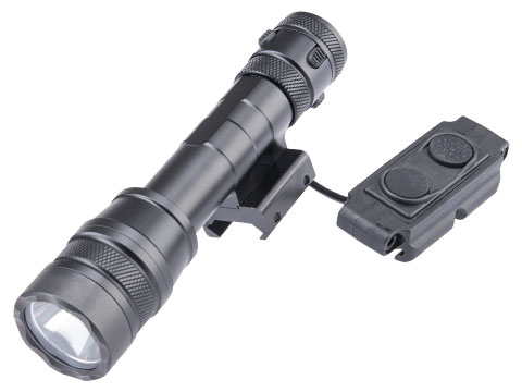 NIGHT EVOLUTION - Lampe 500 Lumens EX356 + Contacteur Déporté - NOIR -  Heritage Airsoft