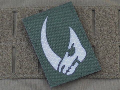 The Overland Portal Mudhorn Patch (Color: OD Green / White Reflective)