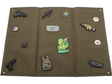 Hook & Loop Patch Wall / Patch Holder (Color: Coyote Brown /  Medium), Tactical Gear/Apparel, Patches